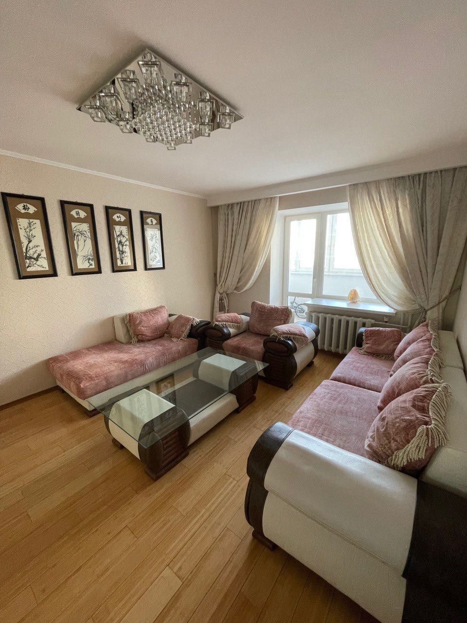 Продажа 3-комнатной квартиры 97 м²