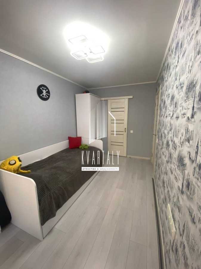 Продажа 2-комнатной квартиры 45 м², Большая Китаевская ул., 61А