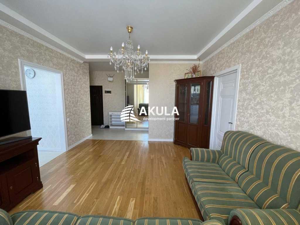 Продажа 3-комнатной квартиры 71 м², Карпа Валовня