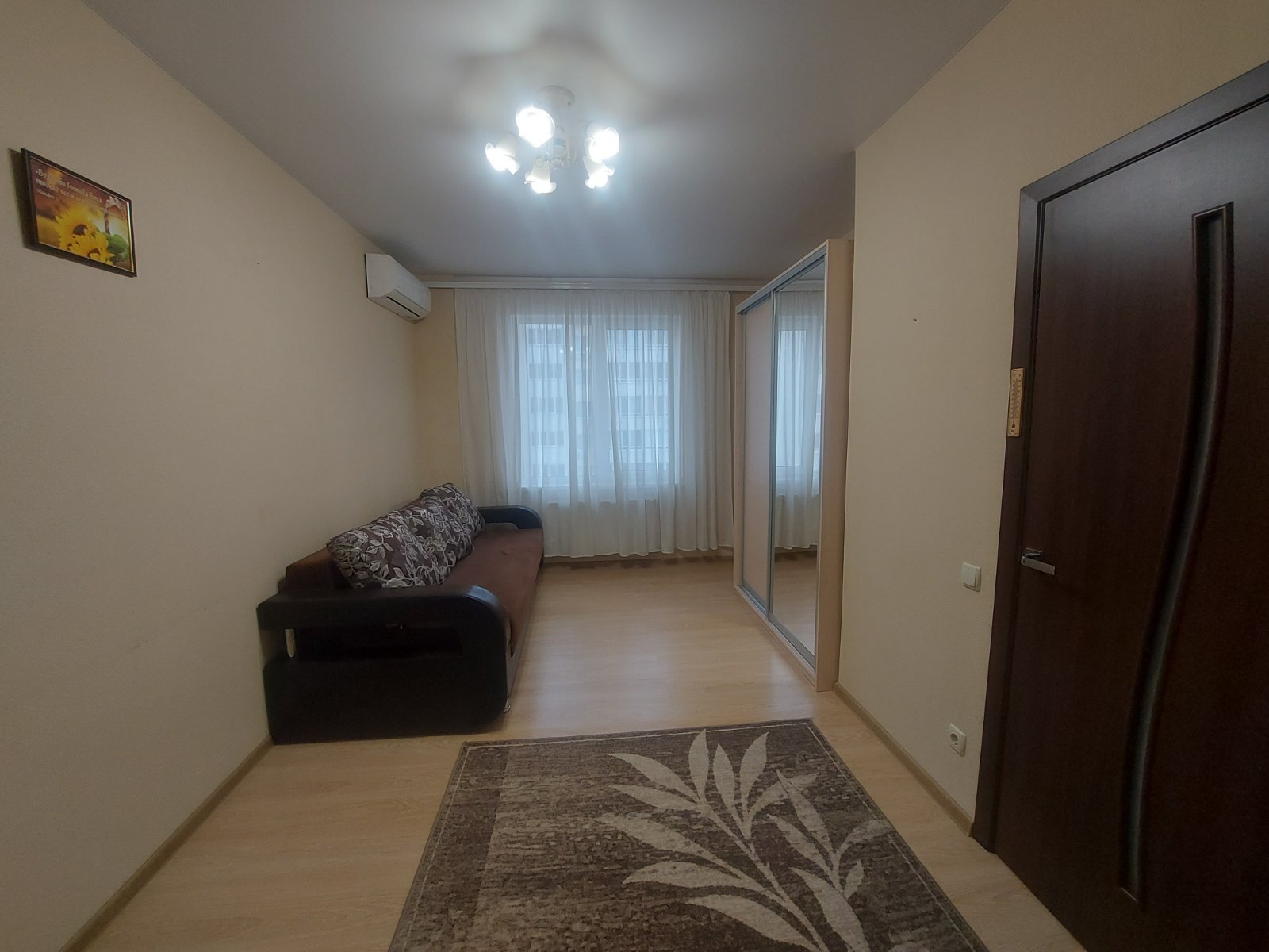 Оренда 1-кімнатної квартири 40 м², Массив Радужный вул., 24