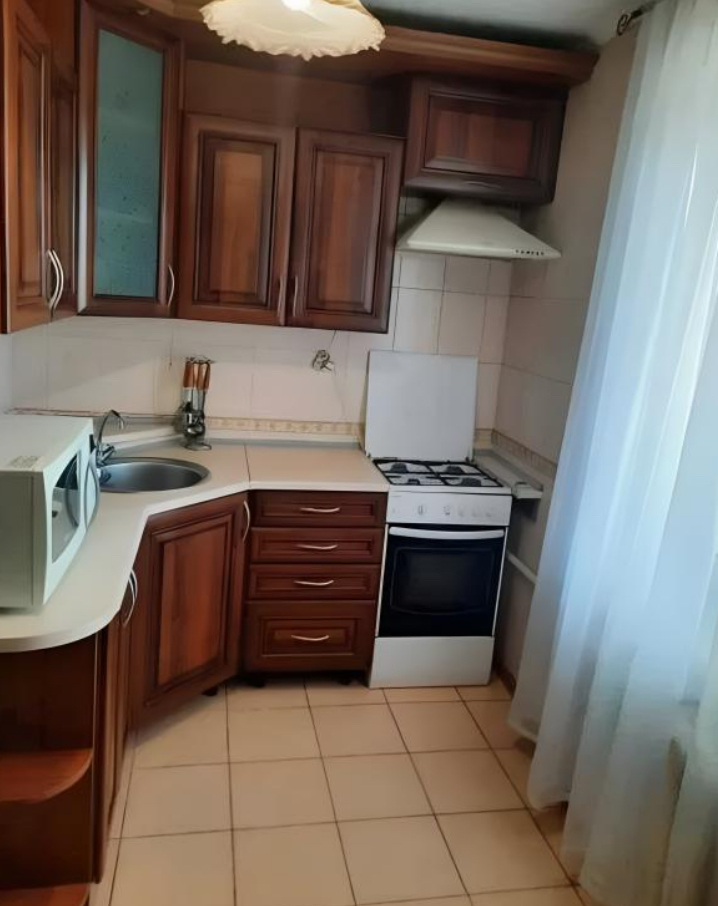 Продаж 1-кімнатної квартири 47 м², Полтавская вул., 10