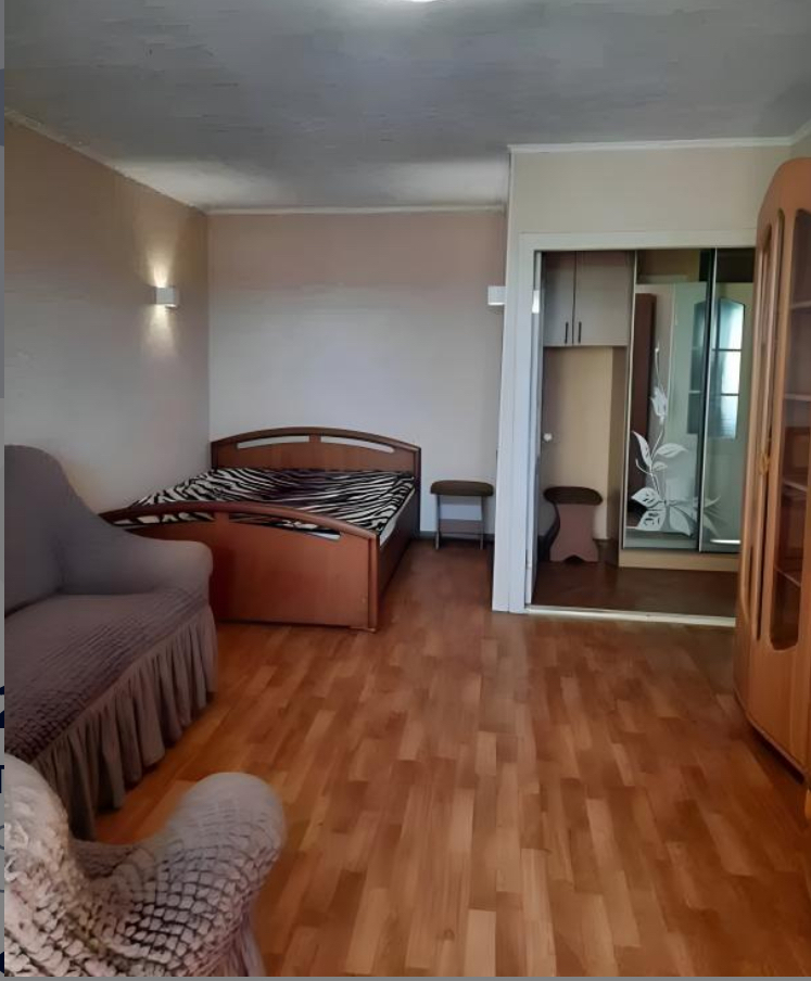 Продаж 1-кімнатної квартири 47 м², Полтавская вул., 10