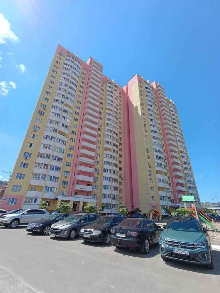 Продаж 2-кімнатної квартири 65 м², Симона Петлюри вул., 36Б