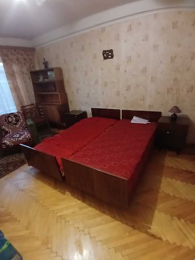 Аренда 3-комнатной квартиры 52 м², Строителей ул., 15