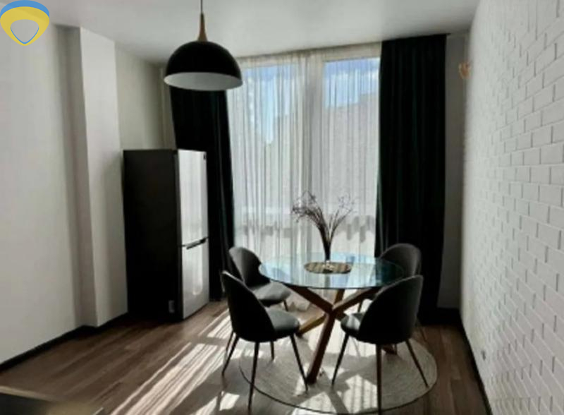 Продажа 2-комнатной квартиры 56 м², Гераневая ул., 10