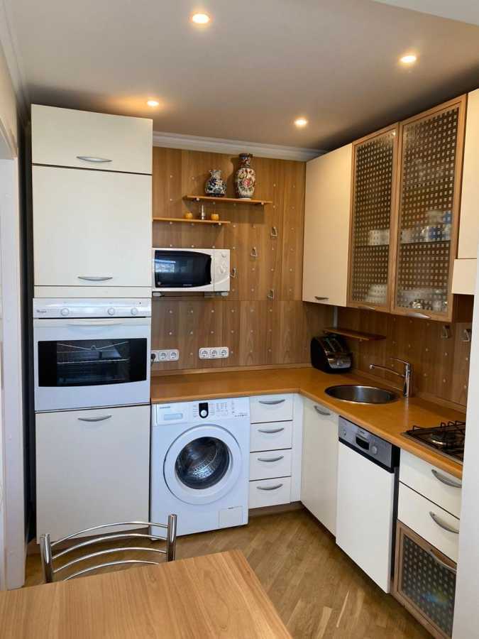 Аренда 2-комнатной квартиры 60 м², Лаврская ул., 4