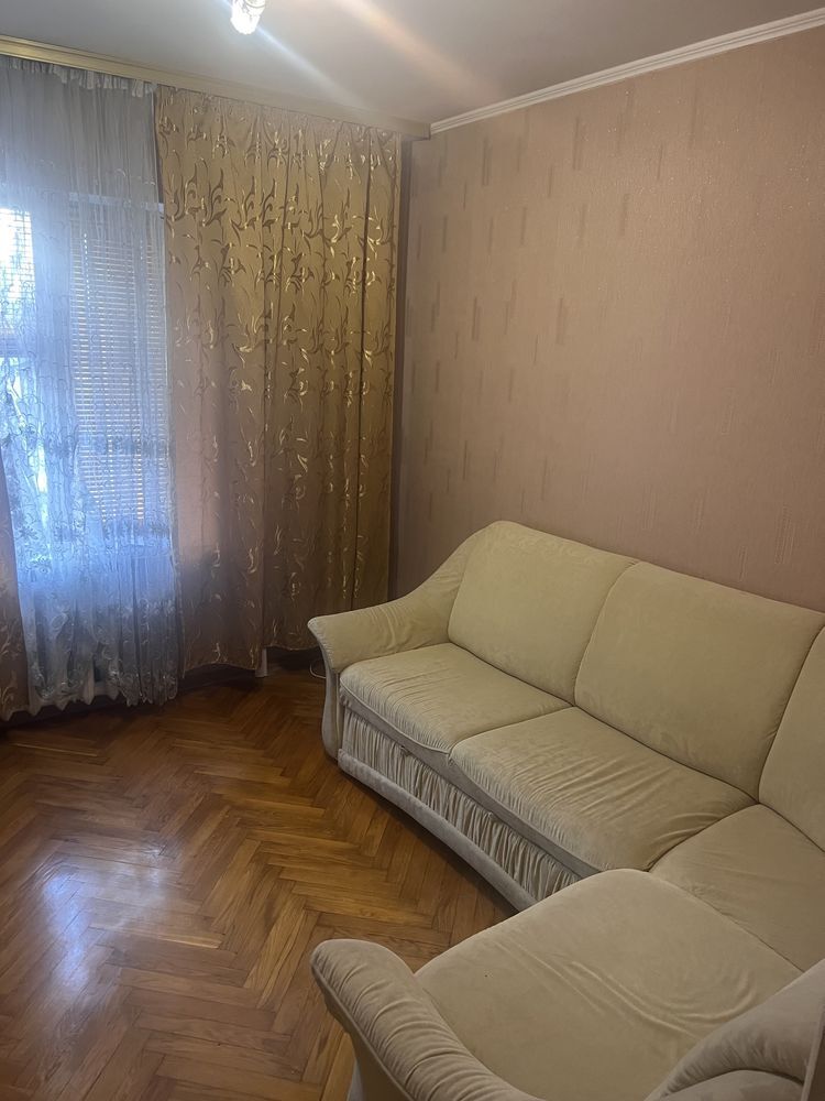 Продаж 3-кімнатної квартири 85 м²