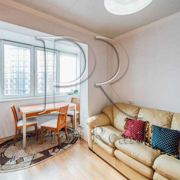 Продажа 1-комнатной квартиры 38 м², Европейская (Октябрьская) ул., 49