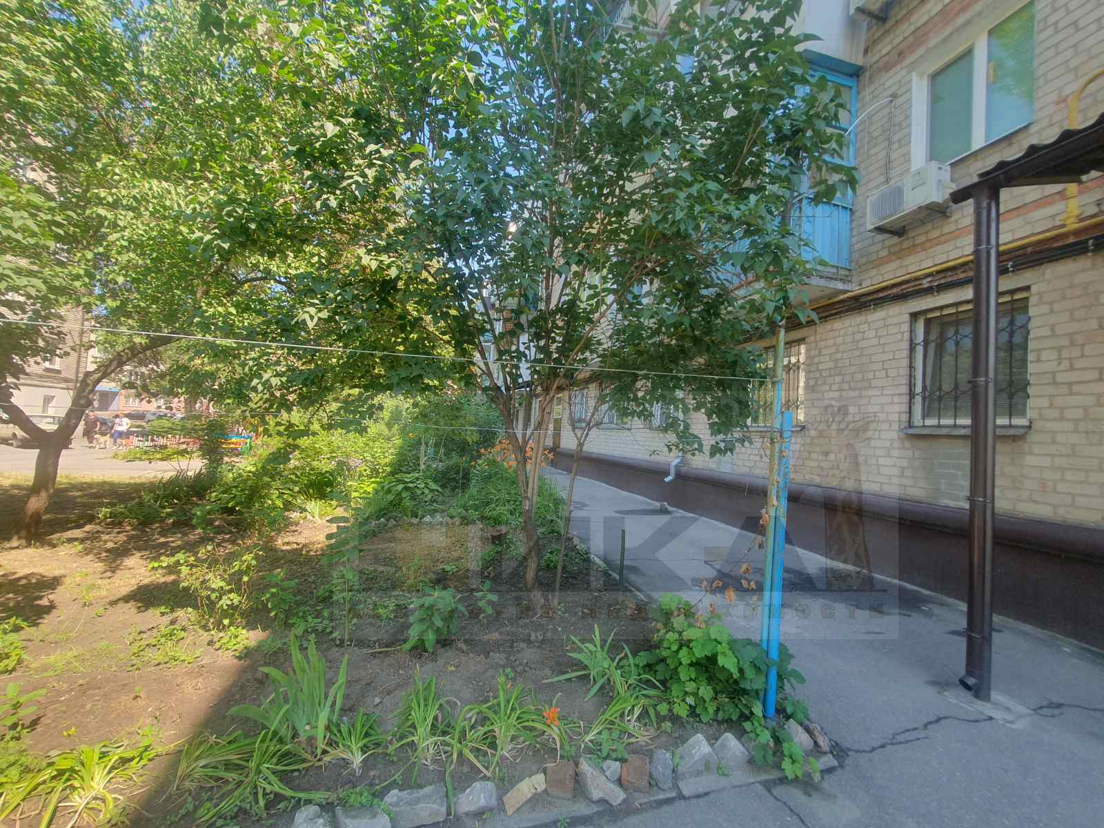 Продажа 2-комнатной квартиры 43 м², Глиссерная ул.