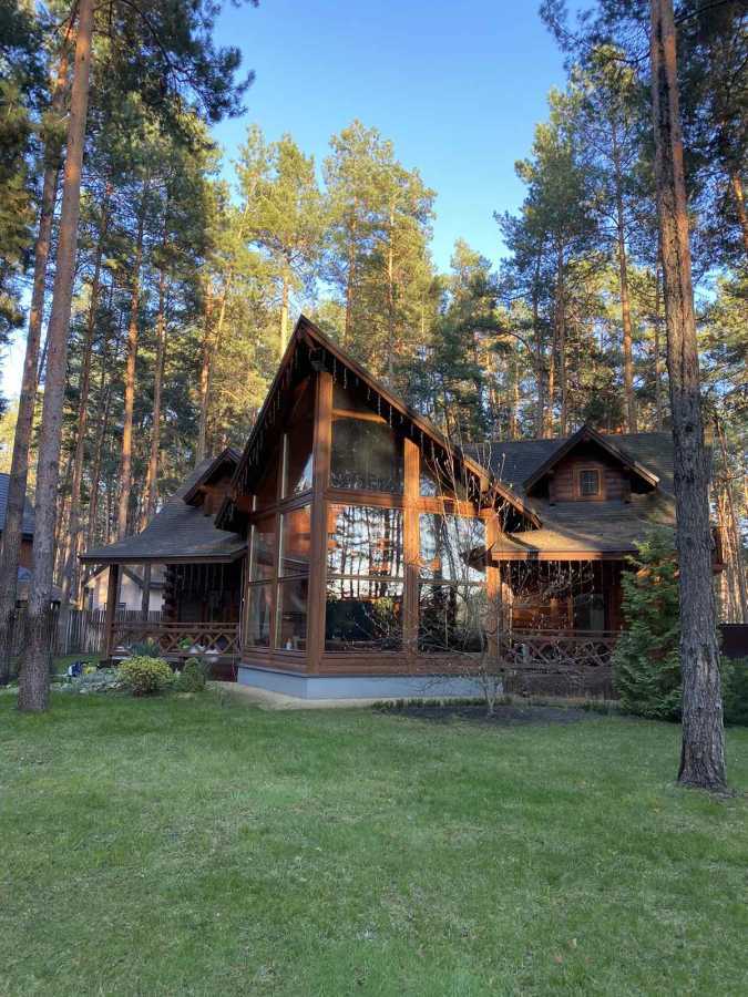 Аренда дома 250 м², Деснянська, 33