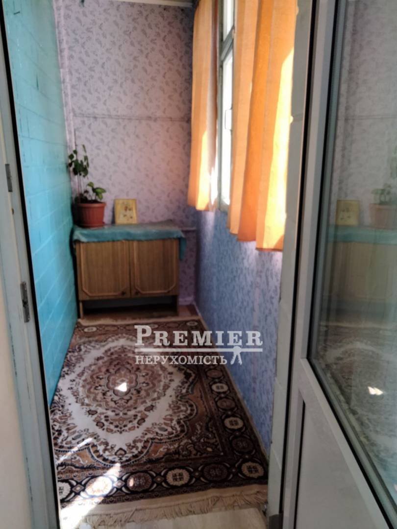 Продаж 1-кімнатної квартири 30 м², Героїв оборони Одеси вул.