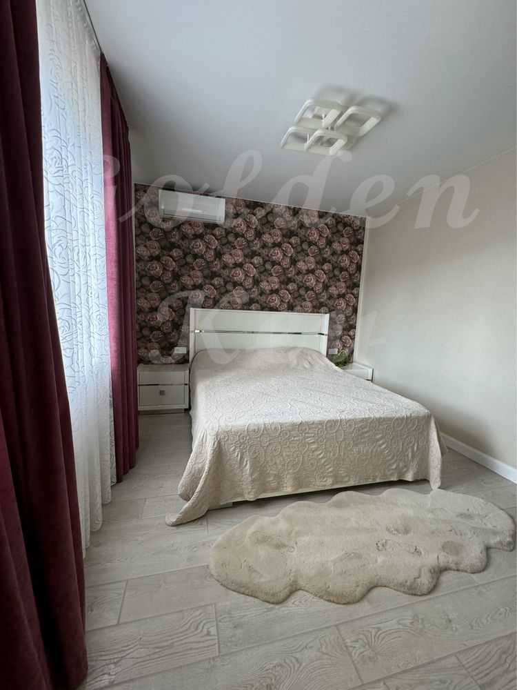 Продаж котеджу 330 м², Довженка вул., 11