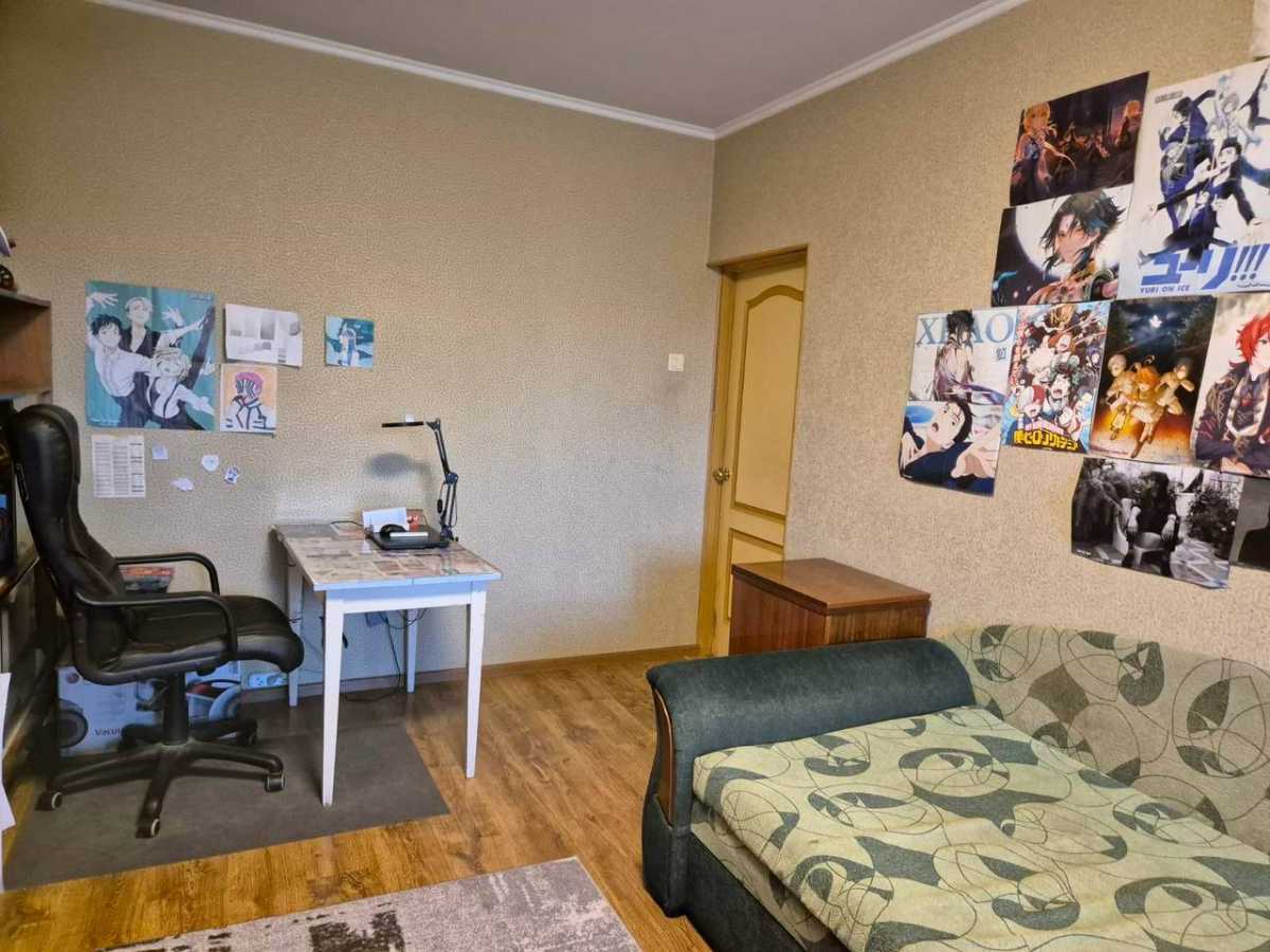 Продажа 3-комнатной квартиры 68 м², Сержа Лифаря ул., 3Б