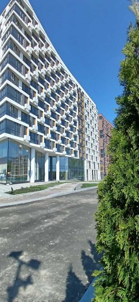 Продаж 2-кімнатної квартири 70.2 м², Берковецька вул.