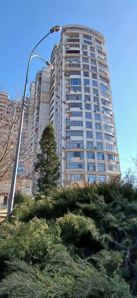 Продаж 3-кімнатної квартири 115 м², Парково-Сирецька вул., 4В