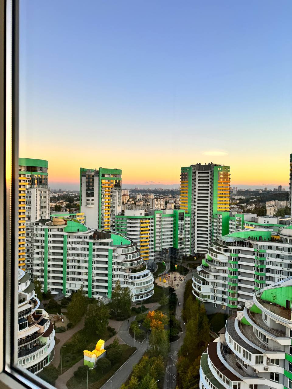 Оренда студії 45 м², Вишгородська вул., 45г