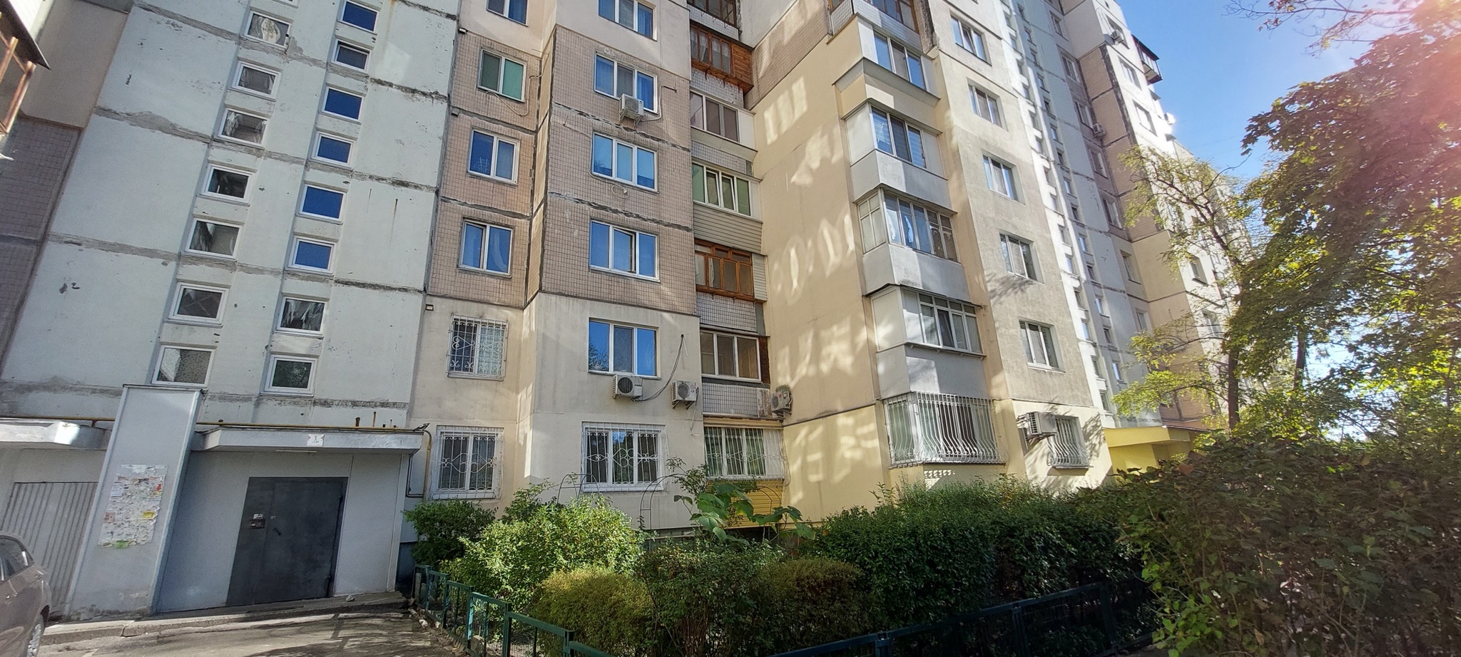 Продаж 4-кімнатної квартири 101 м², Героїв Дніпра вул., 62