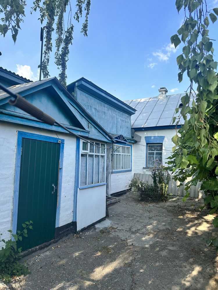 Продаж будинку 70 м², Центральна