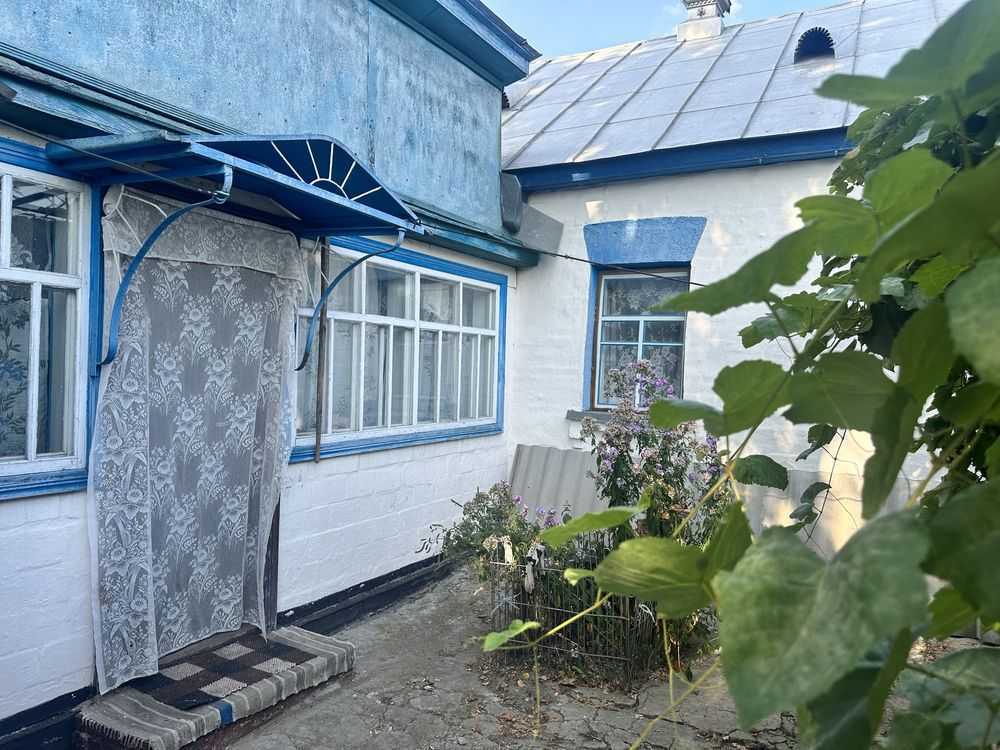 Продаж будинку 70 м², Центральна