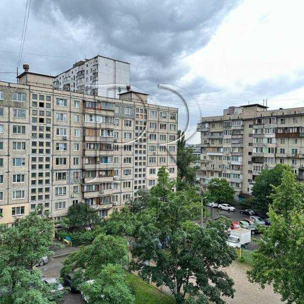 Продажа 1-комнатной квартиры 37 м², Оболонский просп., 10Б