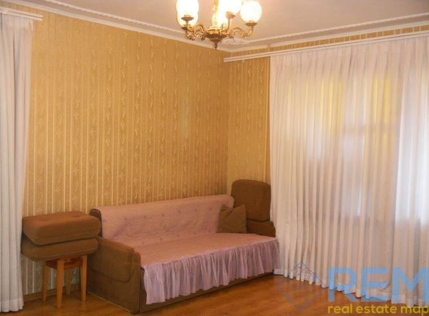 Продаж 3-кімнатної квартири 72 м², Архітекторська вул., 70