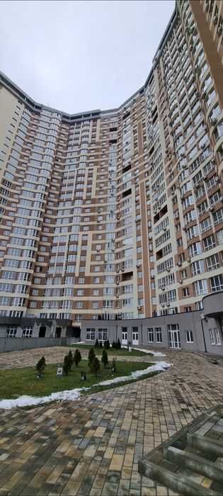 Продаж 2-кімнатної квартири 48 м²