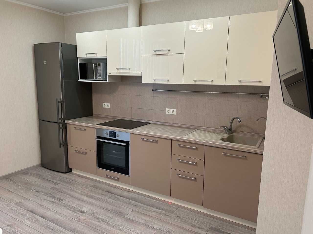 Продажа 2-комнатной квартиры 70 м²