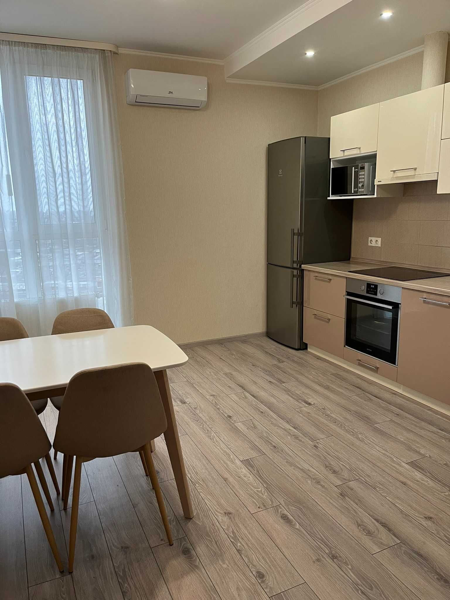 Продажа 2-комнатной квартиры 70 м²