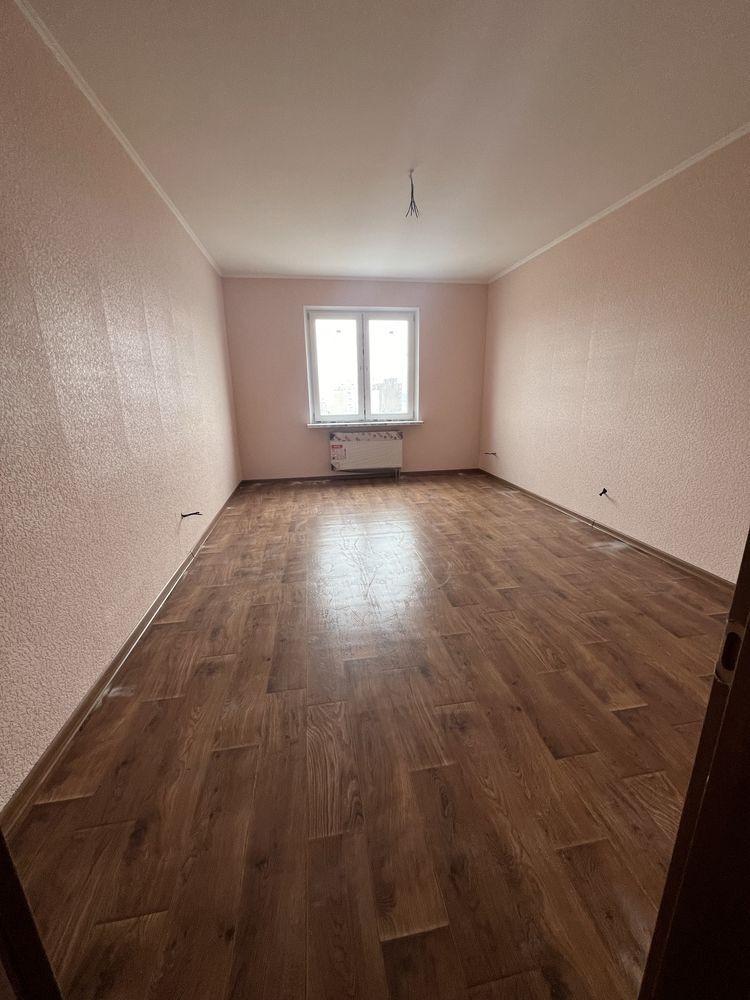 Продаж 2-кімнатної квартири 66 м²