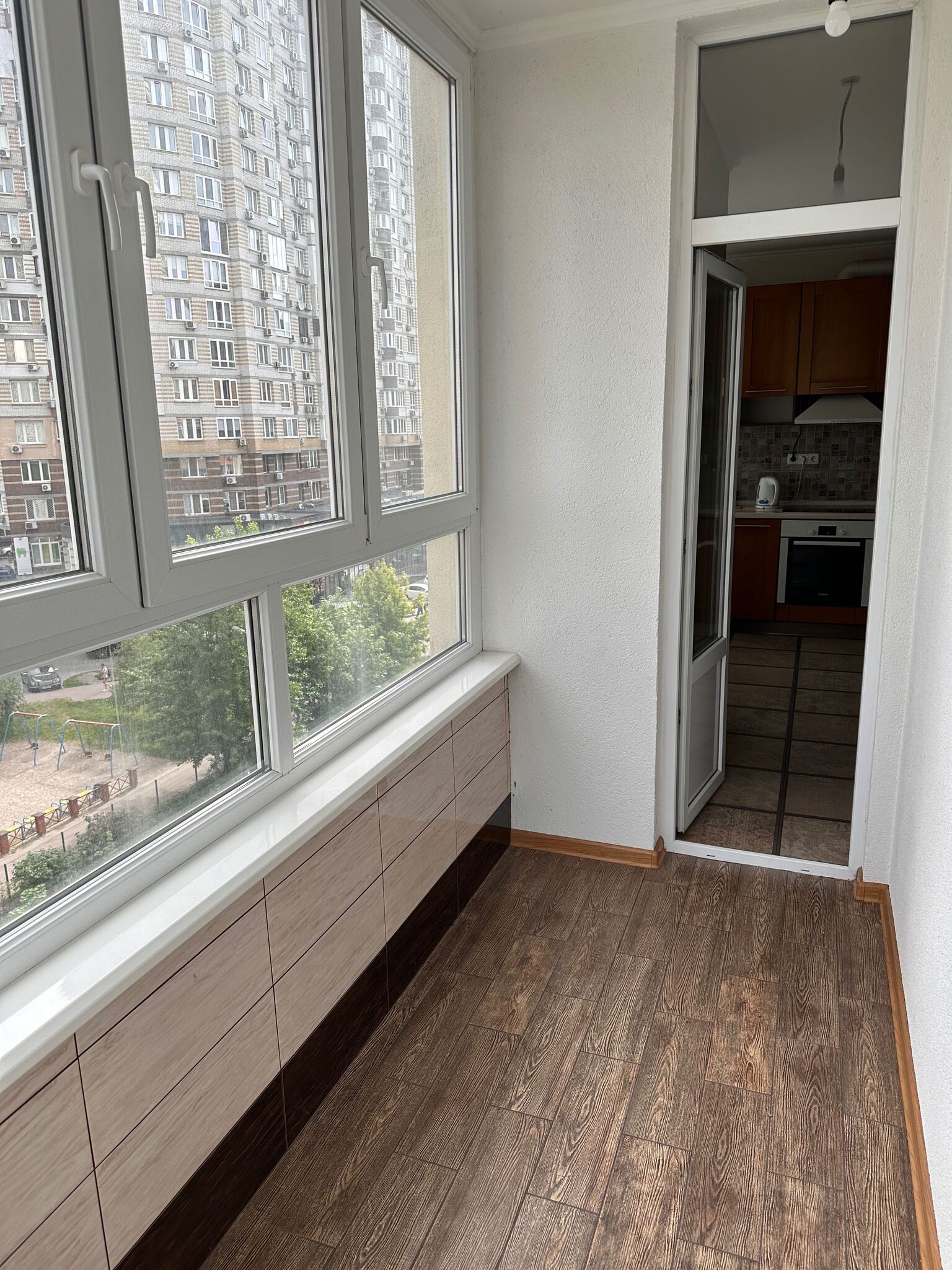 Продаж 3-кімнатної квартири 102 м²