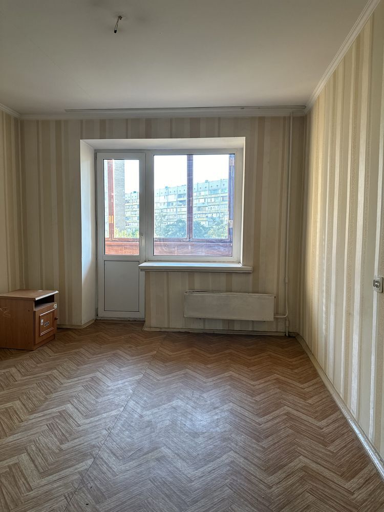 Продаж 3-кімнатної квартири 77 м²