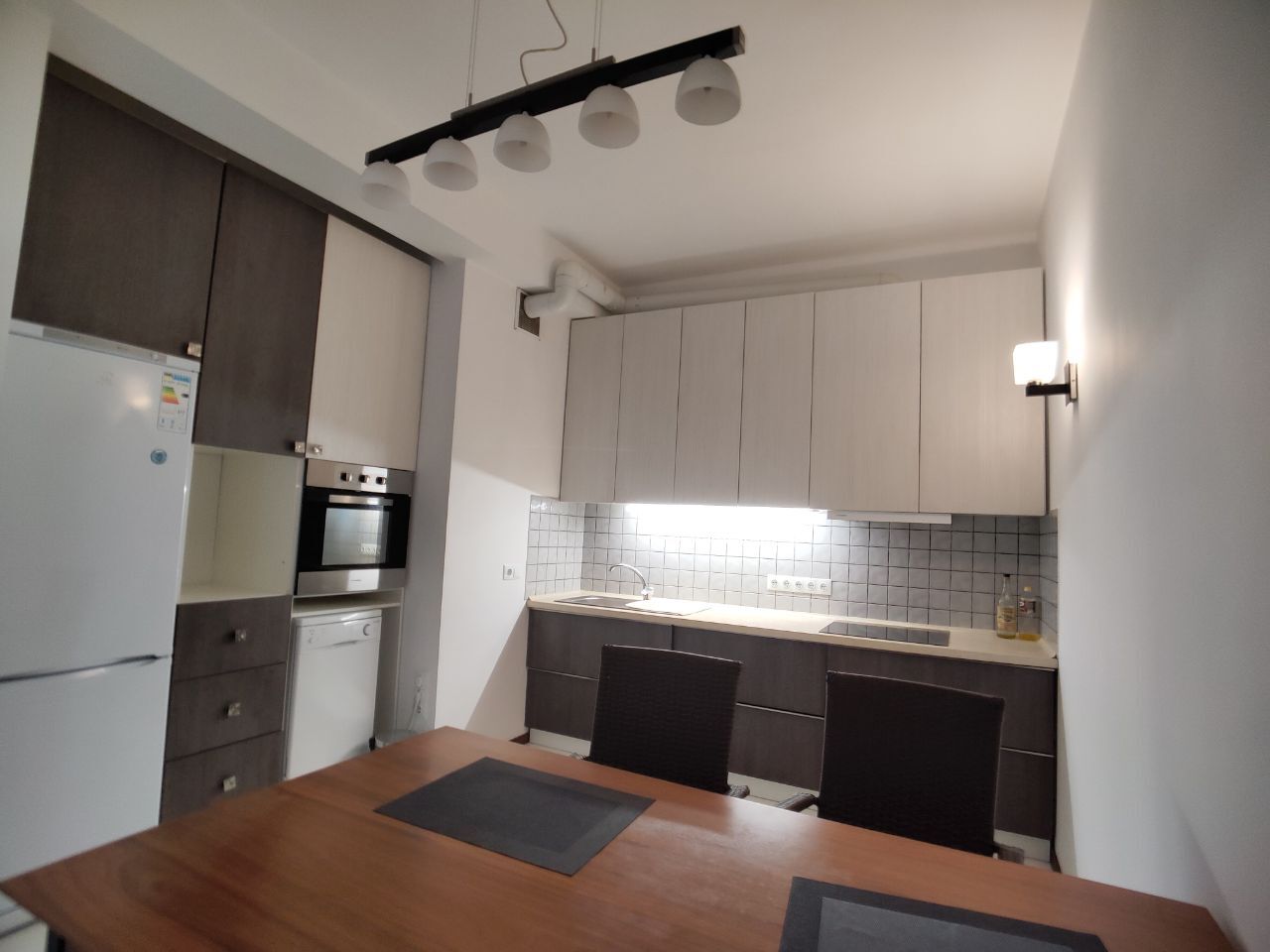 Продажа 2-комнатной квартиры 86 м²