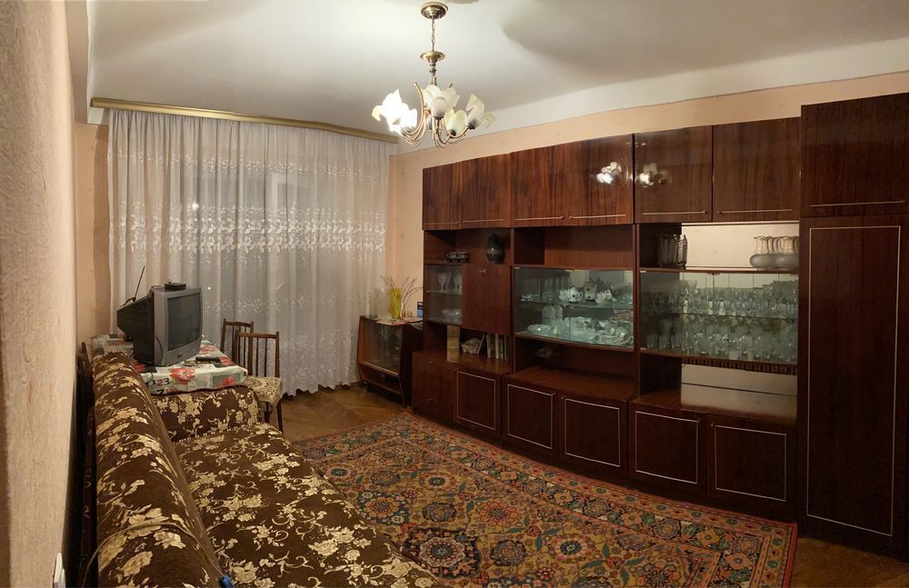 Продаж 3-кімнатної квартири 55 м²