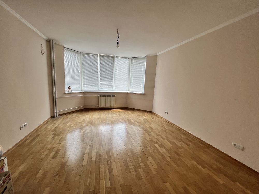 Продажа 2-комнатной квартиры 71 м²