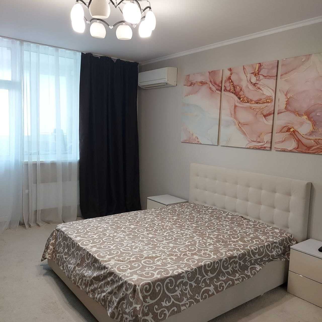 Продаж 1-кімнатної квартири 55 м²