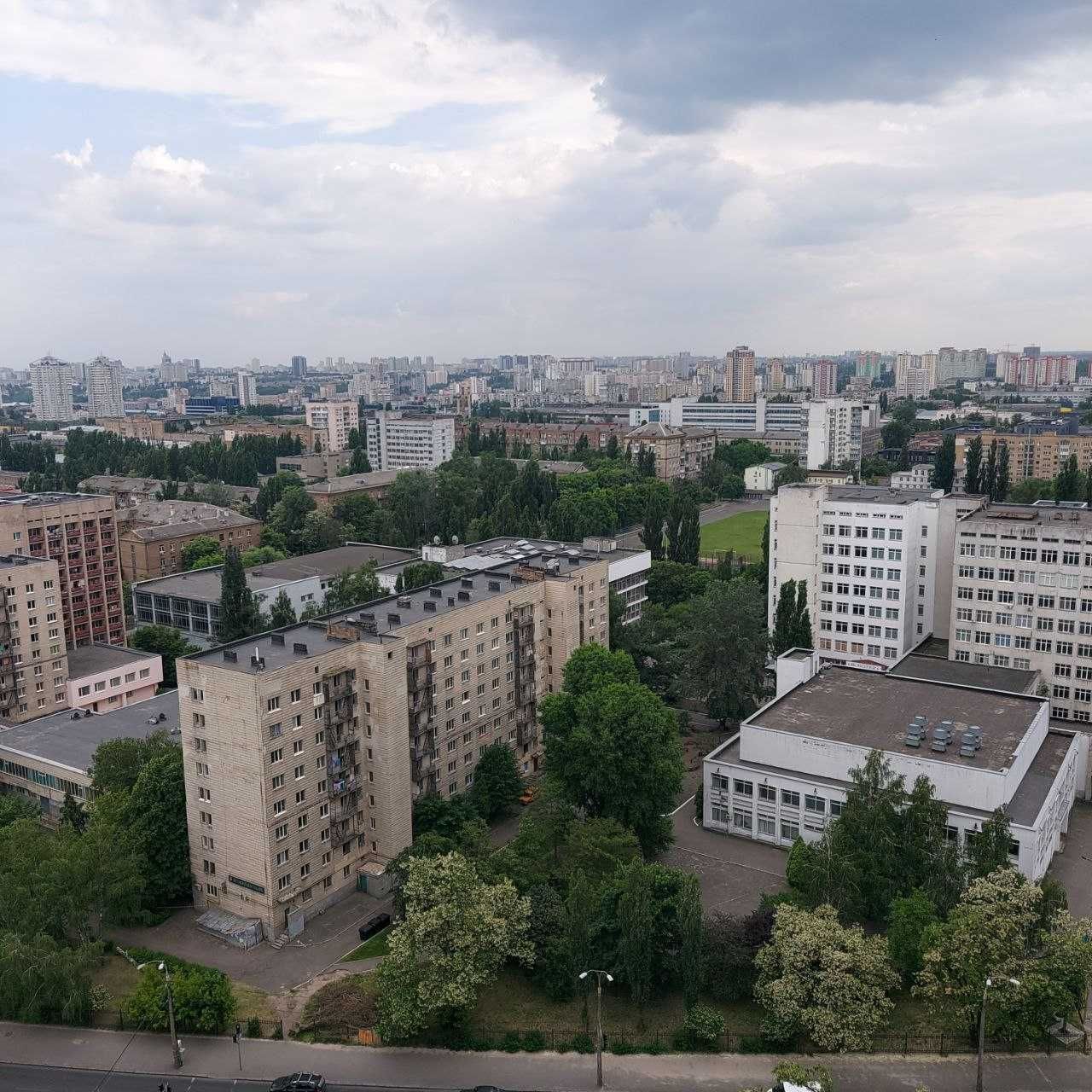 Продаж 1-кімнатної квартири 55 м²