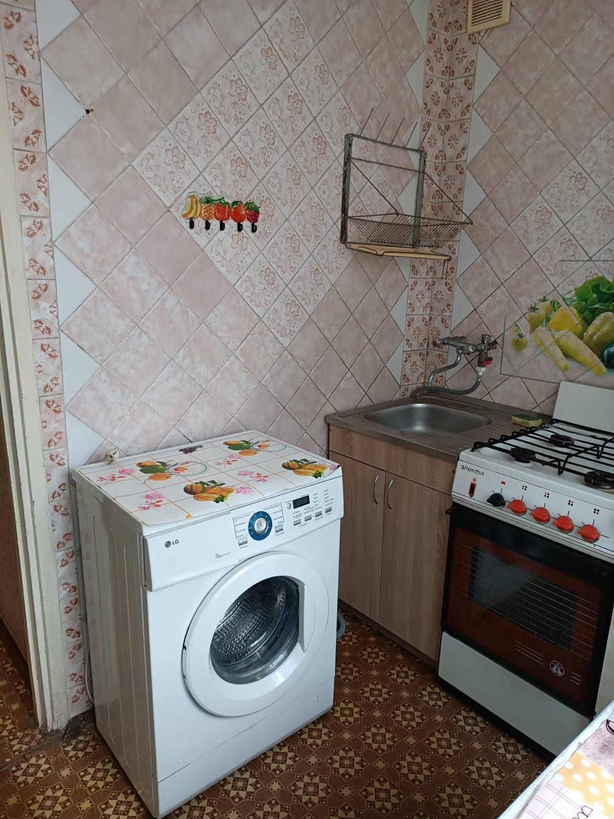 Продаж 1-кімнатної квартири 27 м²