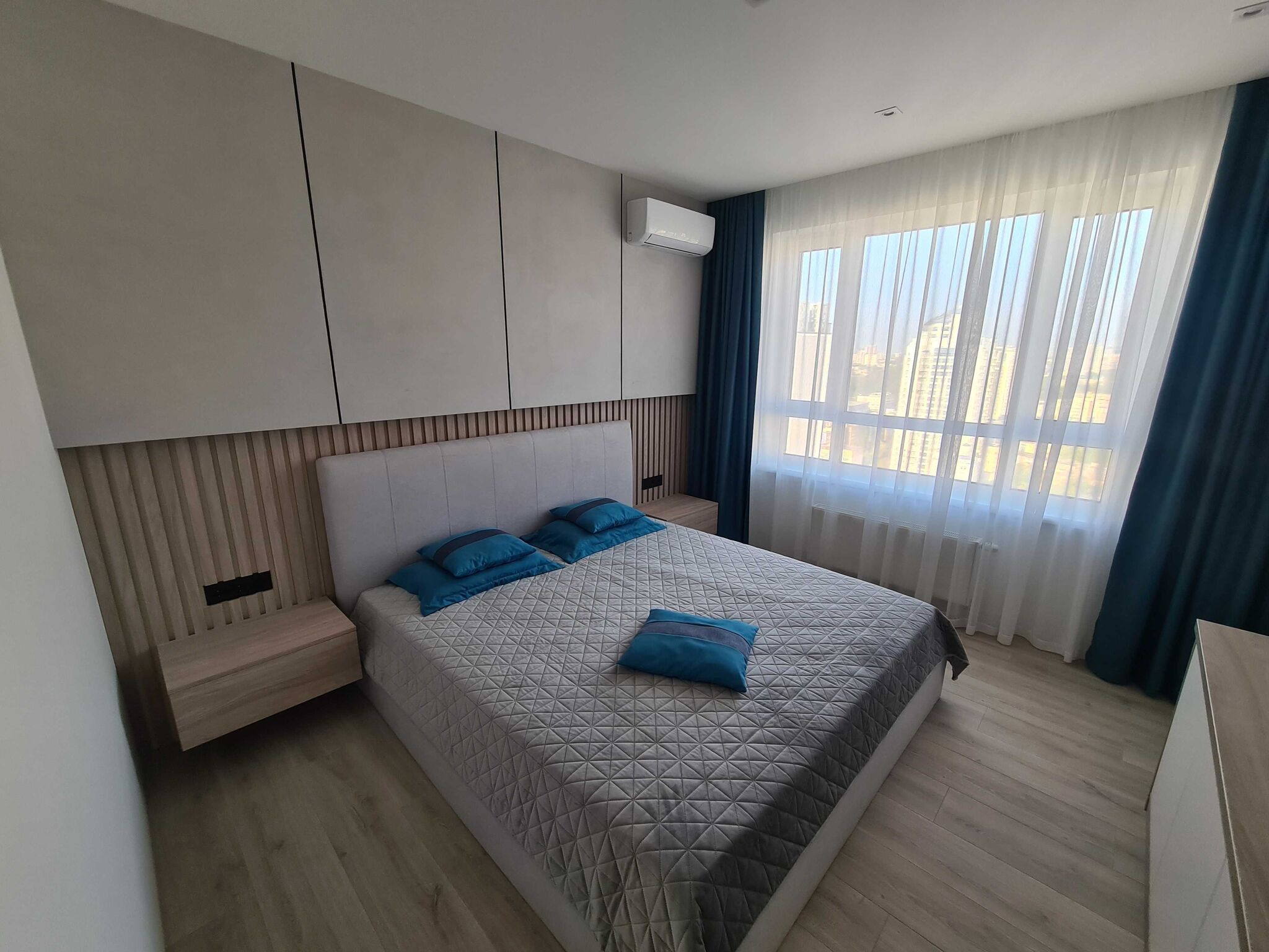 Продажа 3-комнатной квартиры 93 м²