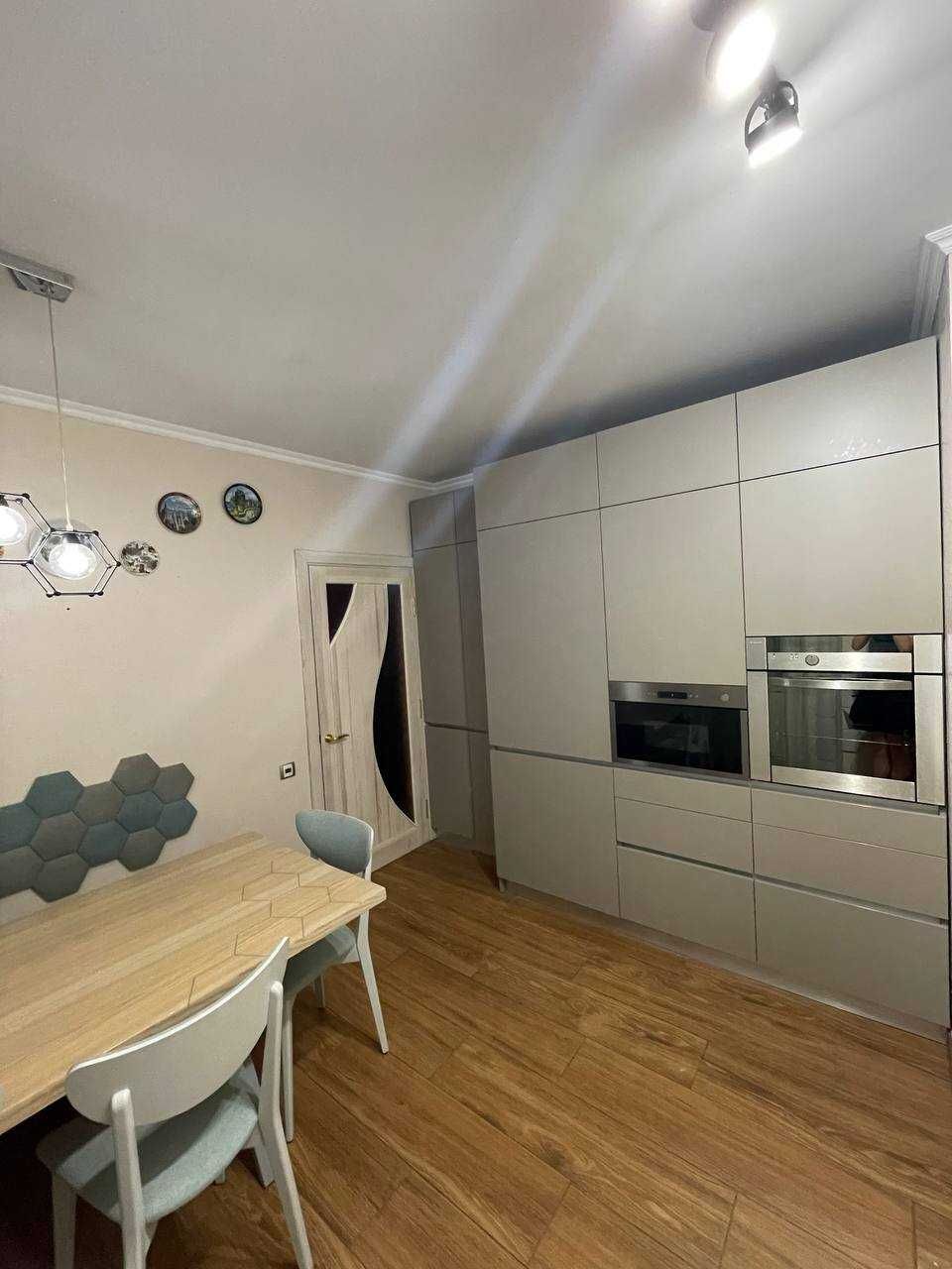 Продаж 3-кімнатної квартири 82 м²