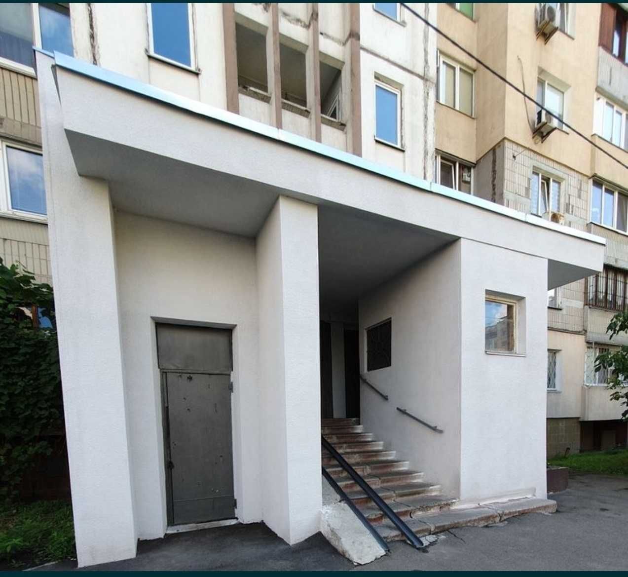 Продаж 2-кімнатної квартири 56 м²