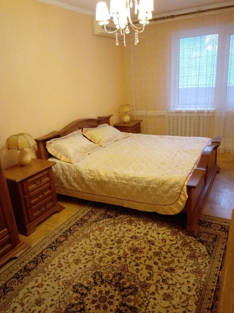 Продаж 3-кімнатної квартири 103 м²