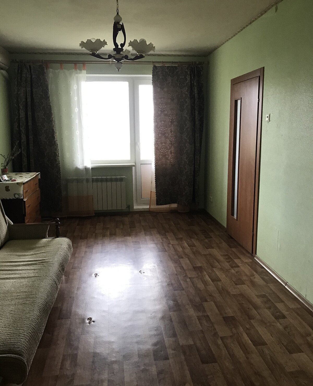 Продажа 2-комнатной квартиры 74 м²