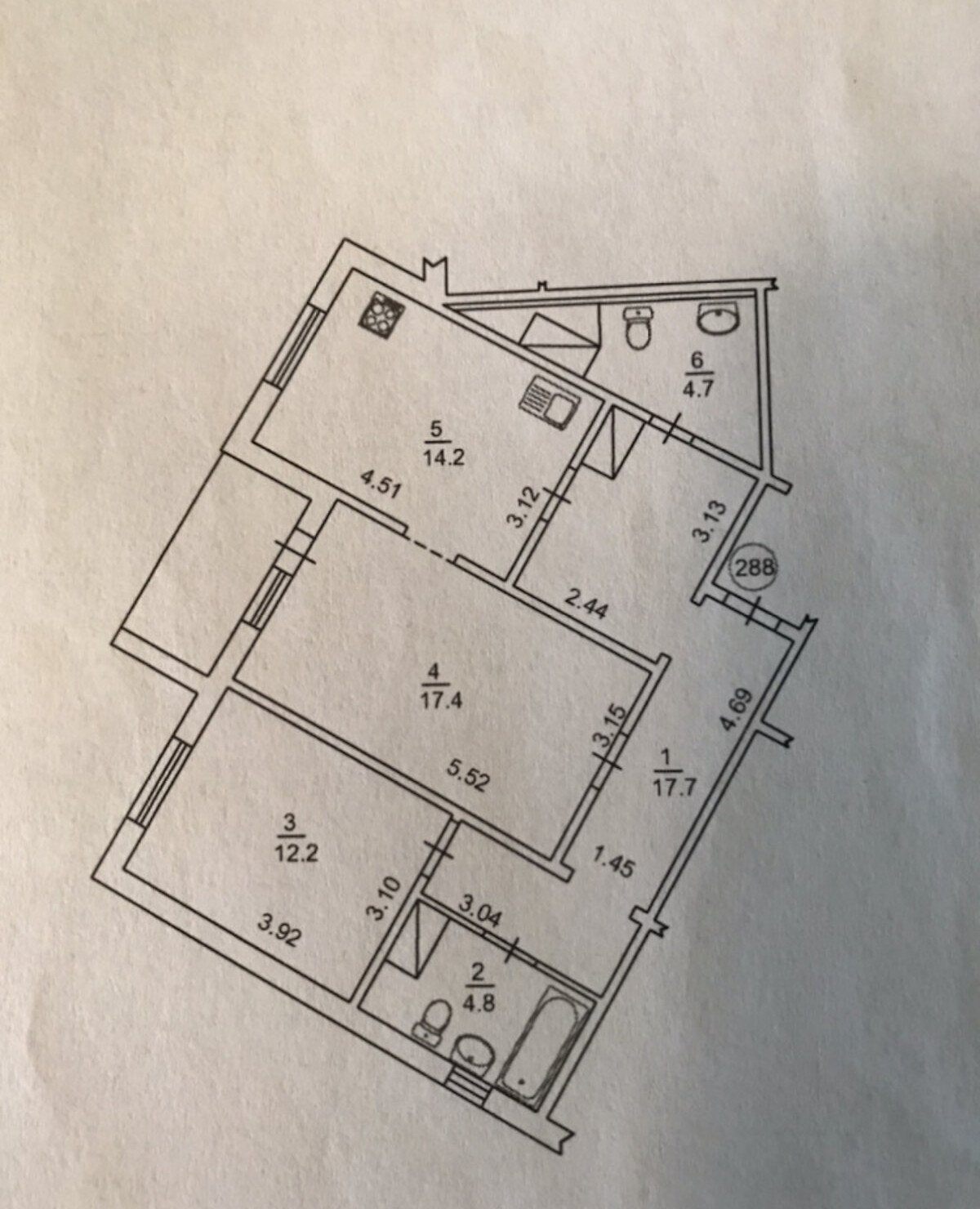 Продаж 2-кімнатної квартири 74 м²