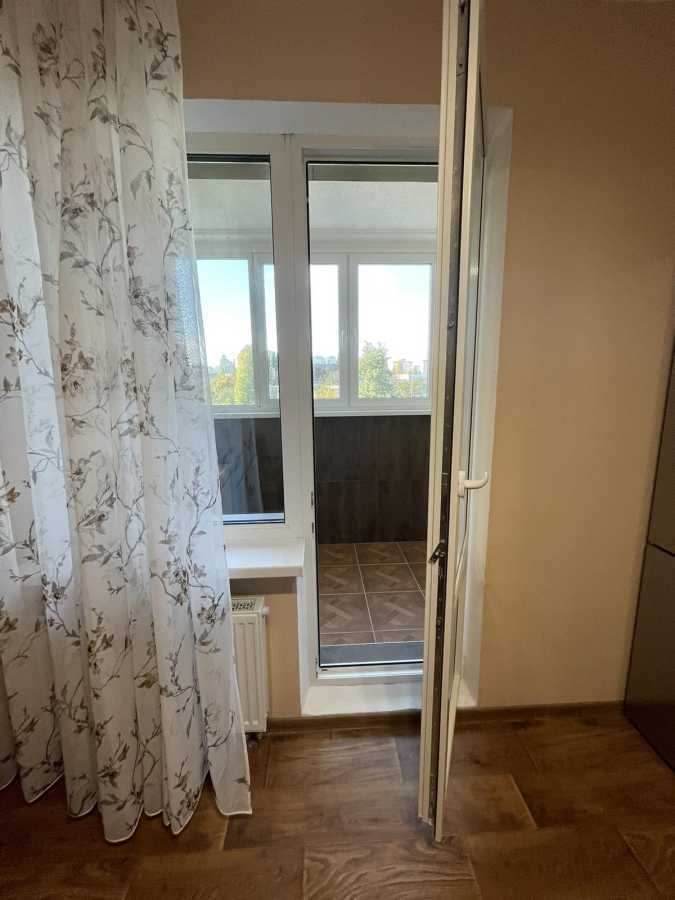 Аренда 1-комнатной квартиры 43 м², Коноплянская ул., 22а