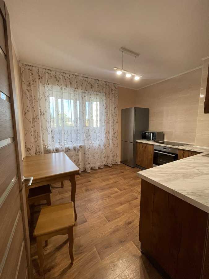 Аренда 1-комнатной квартиры 43 м², Коноплянская ул., 22а