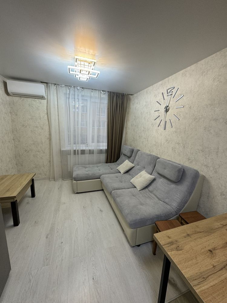 Продаж 1-кімнатної квартири 38 м²