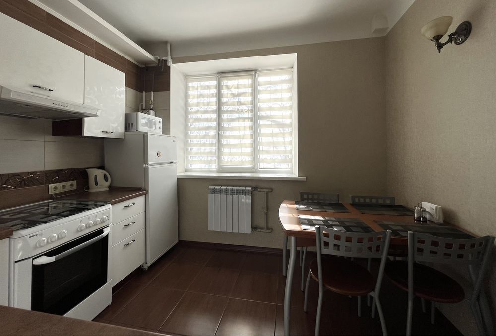 Продаж 1-кімнатної квартири 35 м²