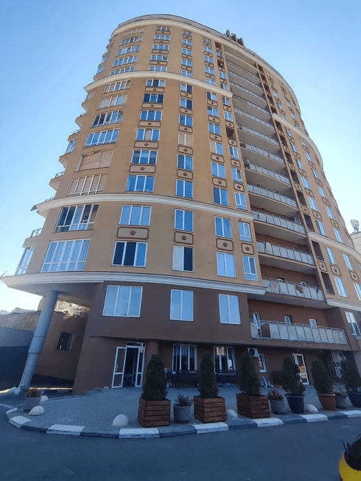 Продаж 1-кімнатної квартири 54 м²