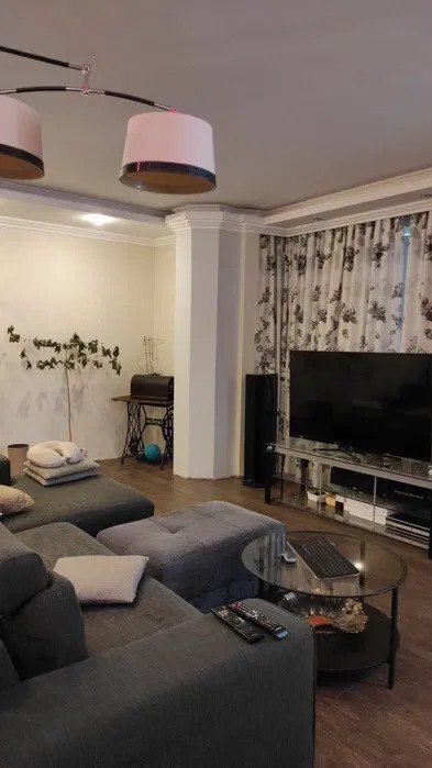 Продажа 3-комнатной квартиры 86 м²