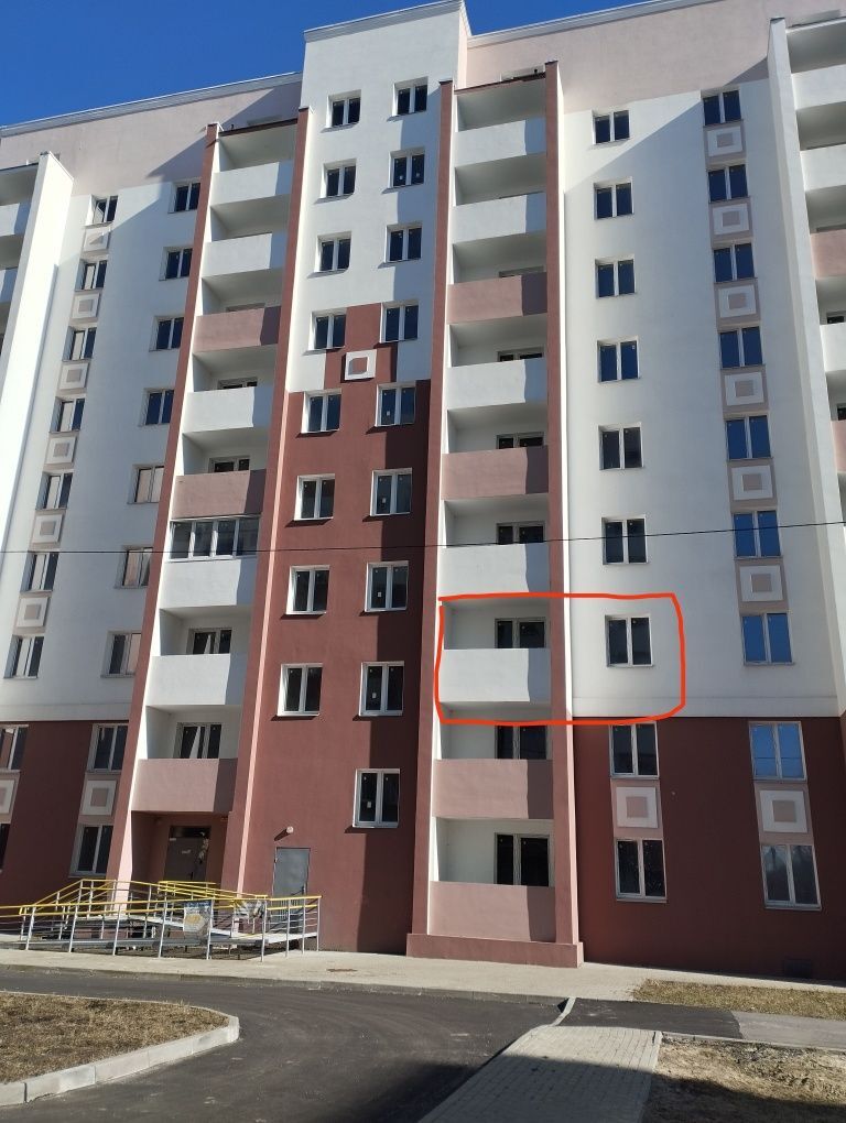 Продаж 1-кімнатної квартири 35 м²